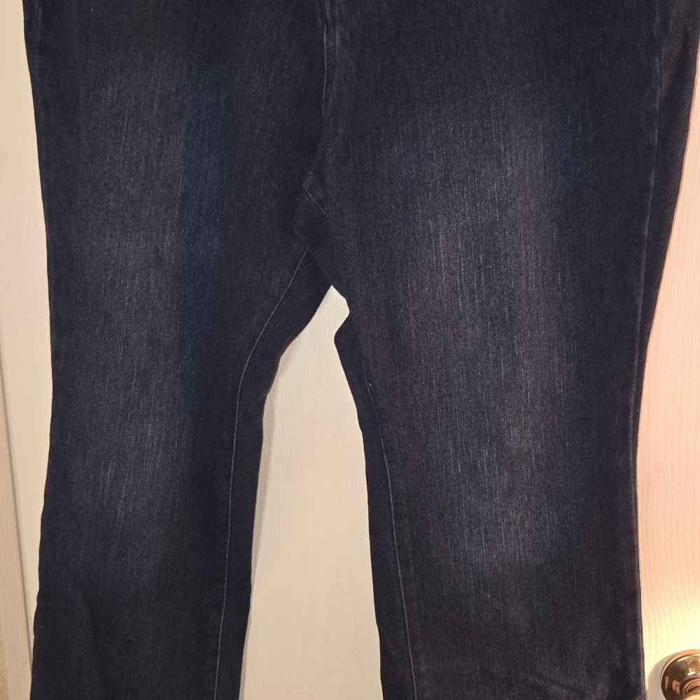 Belle 18w Blue Jeans - Picture 2 of 11